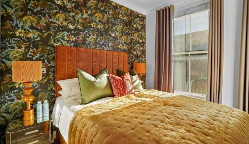 Two-Bedroom Apartment with Terrace