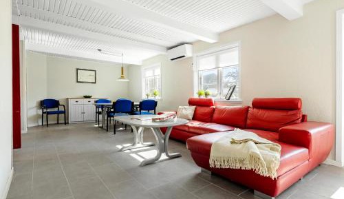 Three-Bedroom Holiday Home 
