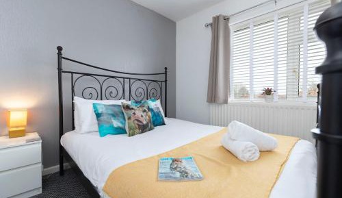 Four-Bedroom Holiday Home