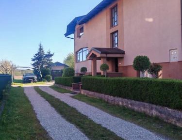 Two-Bedroom Deluxe Apartment with Balcony