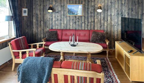 Four-Bedroom Apartment