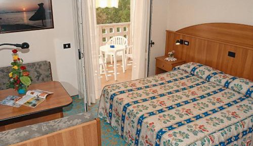 Twin Room with Extra Bed
