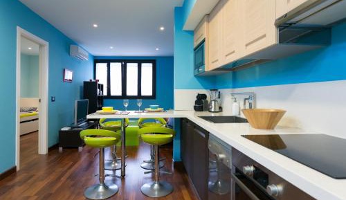 Deluxe Apartment