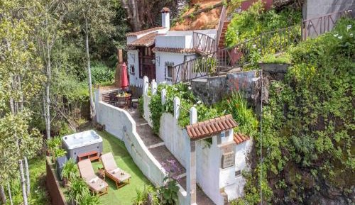 Two-Bedroom Holiday Home