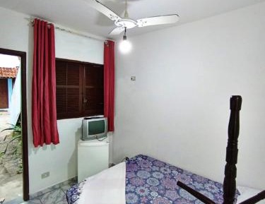 Economy Triple Room