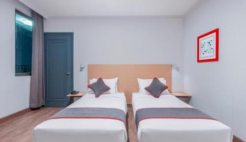 Delxue Twin Room