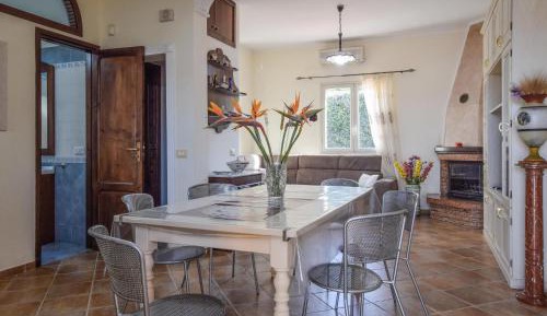 Three-Bedroom Holiday Home 