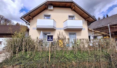 One Bedroom Apartment