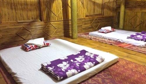 Mixed Dormitory Room