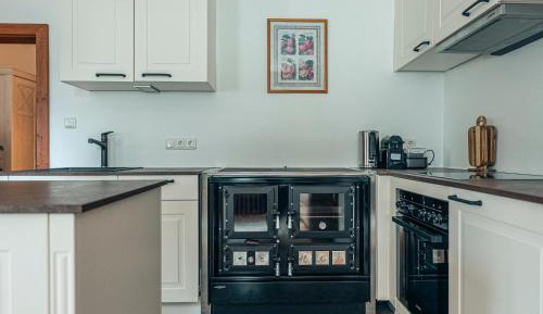 Superior Apartment with City View