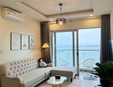 Two-Bedroom Apartment with Balcony and Sea View