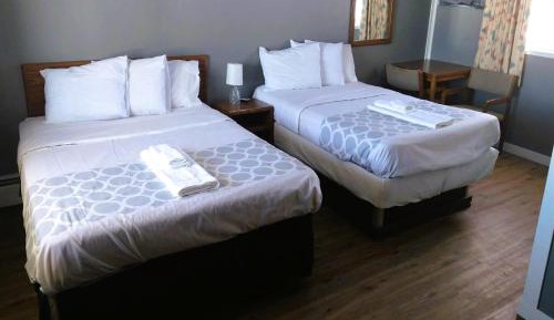 2 Queen Bed