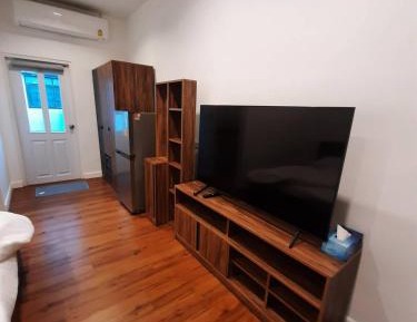 Deluxe Queen Studio 