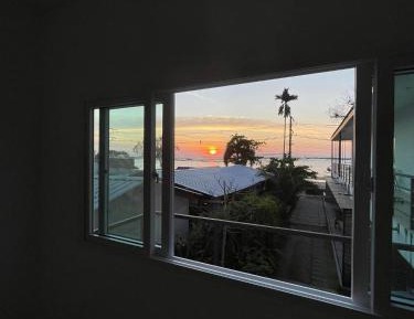Family Room with Sea View