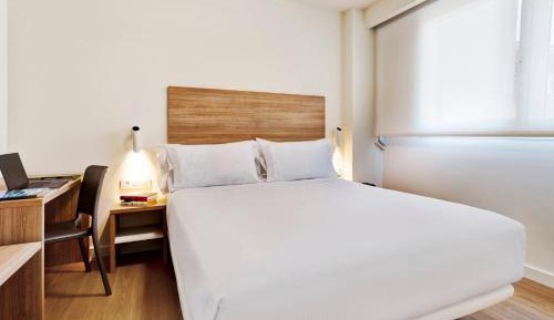 Double Bed Apartment