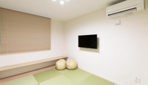Japanese-Style Room