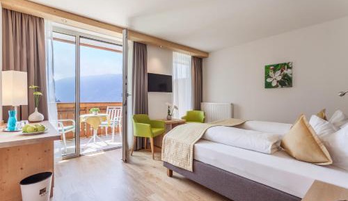 Superior Double Room with Balcony