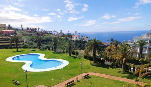 Two-Bedroom Apartment with Pool View