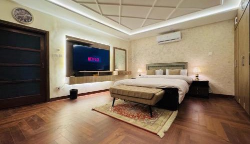 Double Room with Mountain View