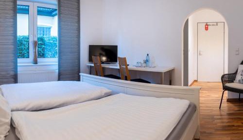 Double Room with Private Bathroom