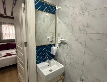 Budget Single Room