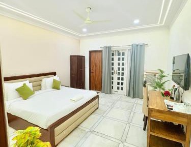 Family Suite with Balcony