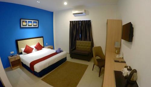 Deluxe King Room