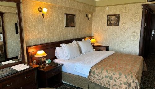 Deluxe Double Room with Park View