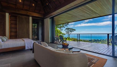 King Suite with Sea View