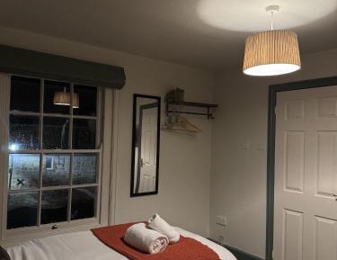 Twin Room with Shower