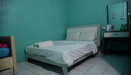 Triple Room with Private Bathroom