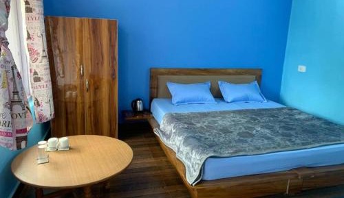 Double Room with Mountain View