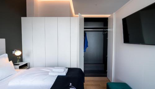 One-Bedroom Family Apartment