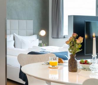 Apartment with City View