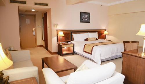Deluxe King Room