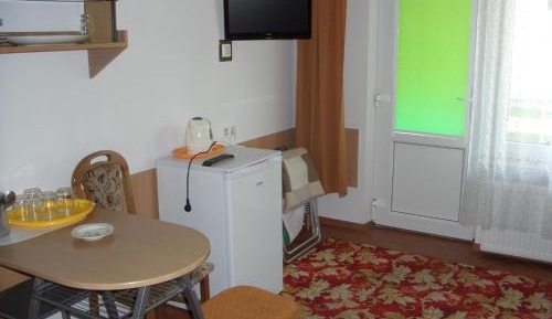 Triple Room with Private Bathroom