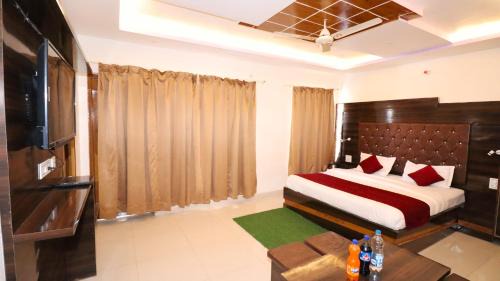 Deluxe Double Room with Balcony