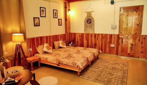 King Room with Mountain View