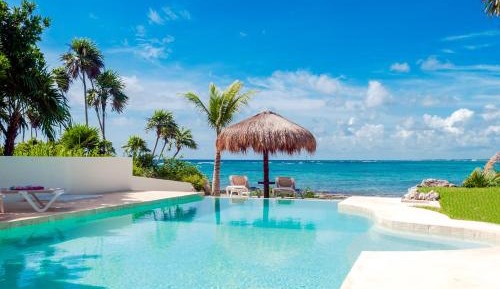 Villa - Beach Front