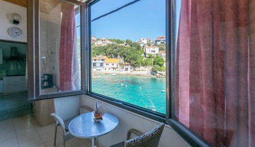 Two-Bedroom Apartment - Ground Floor 