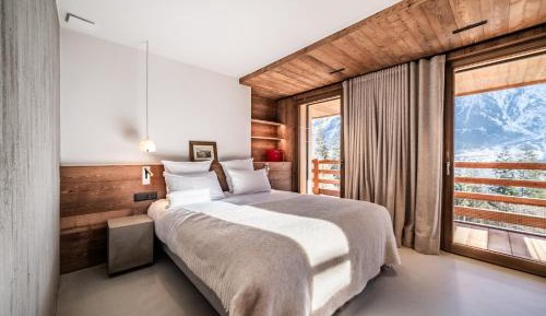 King Room with Balcony