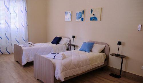 Triple Room with Shared Bathroom