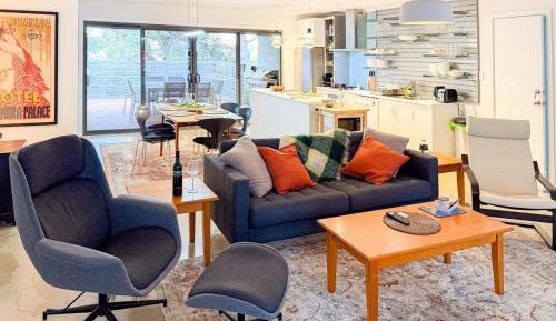Four-Bedroom Holiday Home