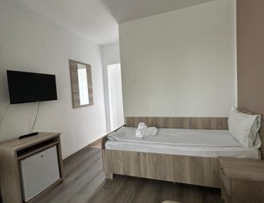 Twin Room with Bathroom