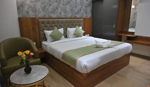 Superior King Room