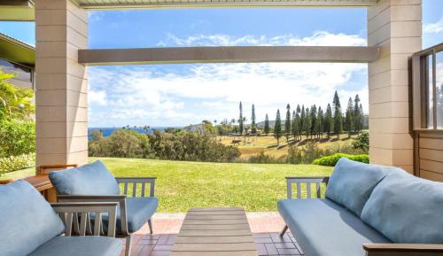 KBM Resorts   FREE CAR   Kapalua Ridge Villas   Ocean view   Recently remodeled Ground Floor, 1-Bedroom + Den Condo KRV-514