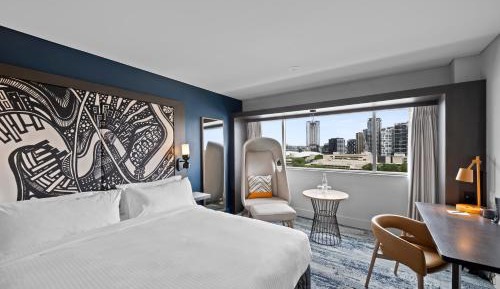 Premium King Room with River View