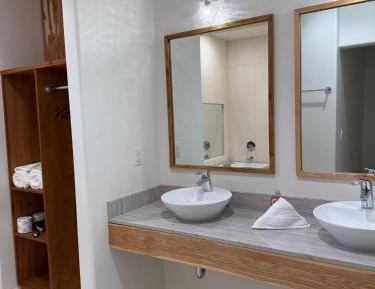 Standard Suite