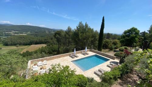 Five-Bedroom Holiday Home