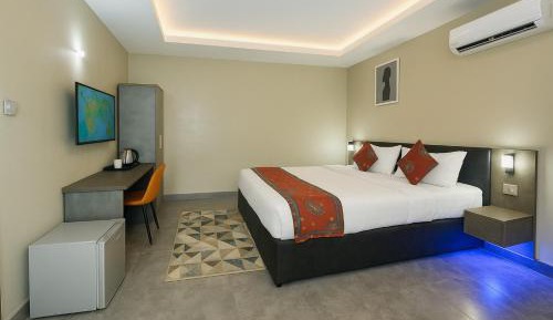 Deluxe Suite